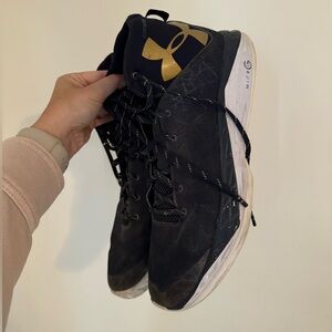 Under Armour Micro G Basketball Shoes